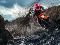 LOL-绿茵与硬木，当西甲德比遇上CBA激战