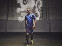 IM电竞-双重奏鸣曲，曼城铁幕下的里昂困局，与德里赫特在国家德比的统治宣言