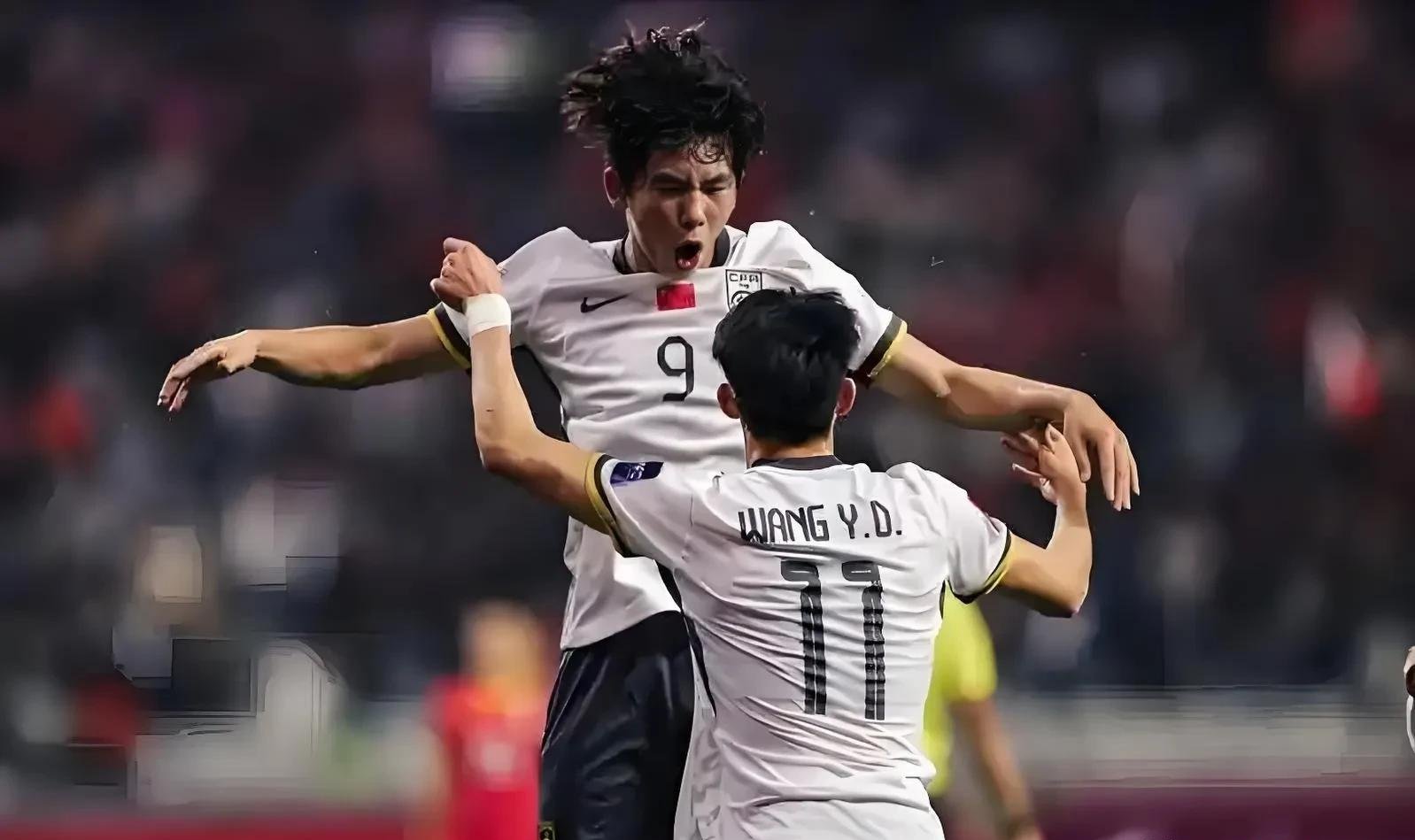 重要比赛即将开打,双方球队备战已久 重要比赛即将开打,双方球队备战已久