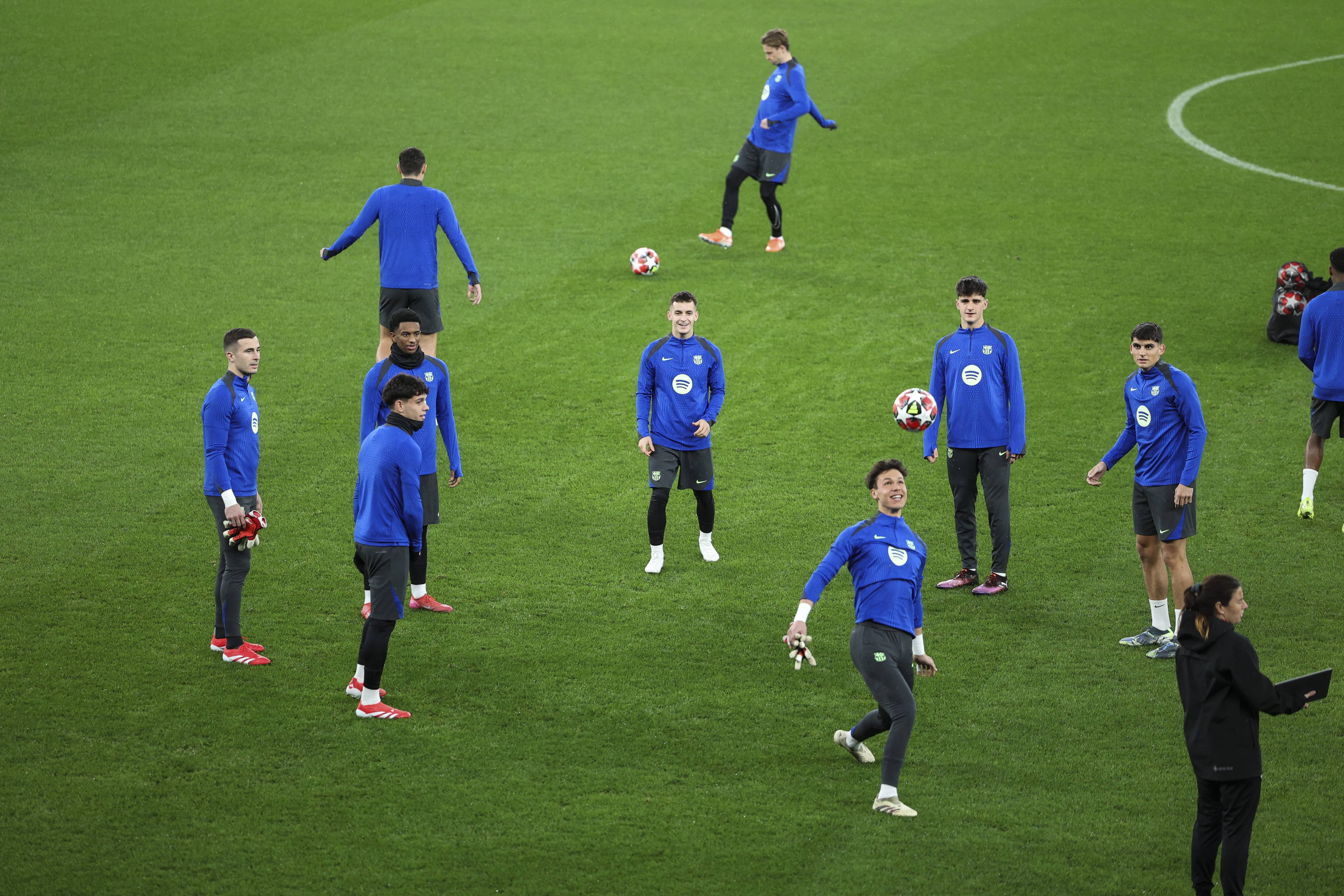 欧国联赛战术紧凑,球员全力以赴 欧国联赛战术紧凑,球员全力以赴