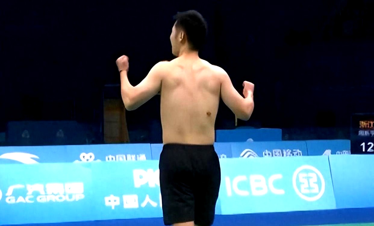 日本队鏖战韩国队，石宇奇扛起全队