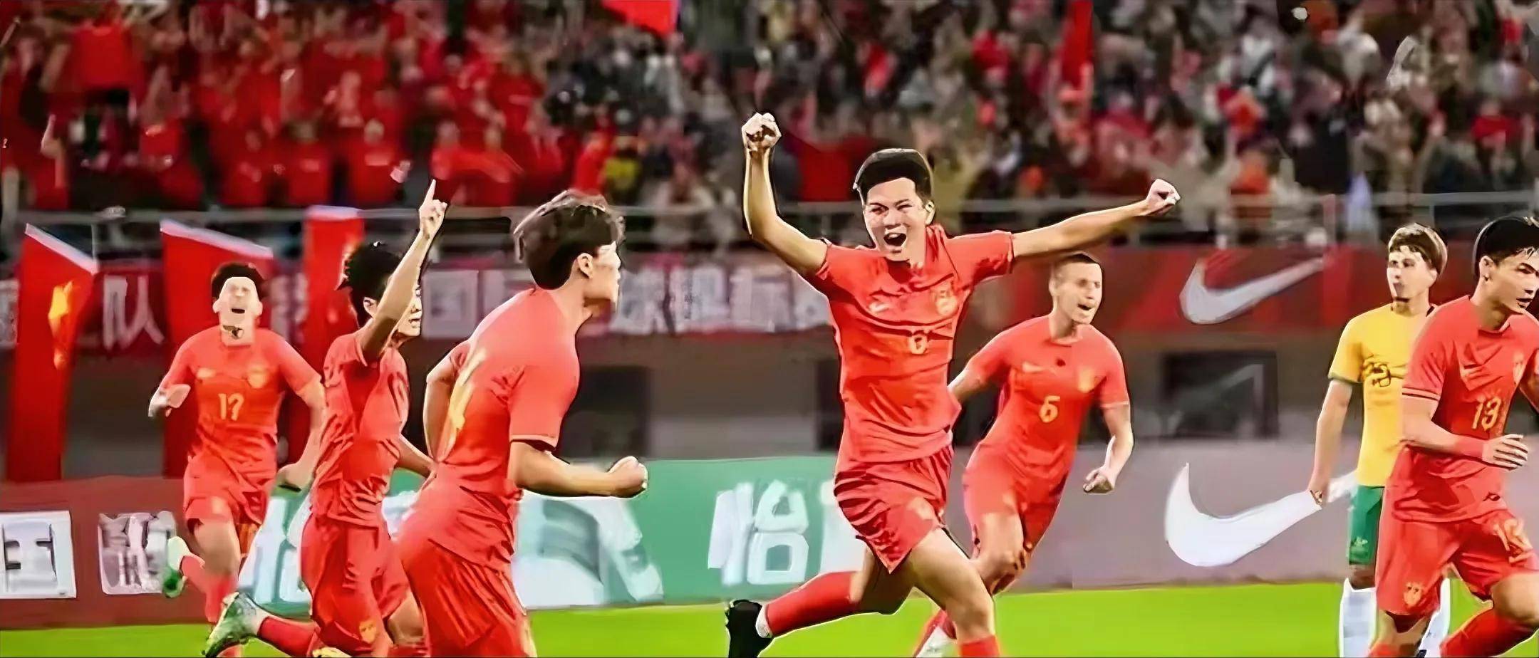 中国队完胜韩国队，黄鸭组合点燃赛场