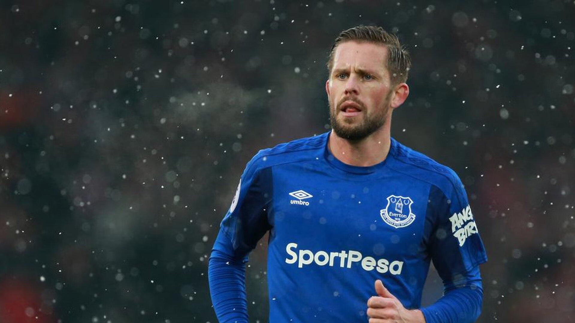 冰岛奇迹再现?马丁内利关键一击,拜仁遭遇北欧寒流