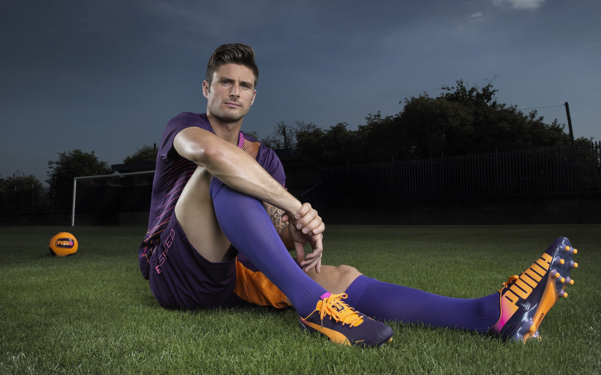 阿圭罗存在感拉满,当加拿大对阵克罗地亚,一场跨越时空的足球对话